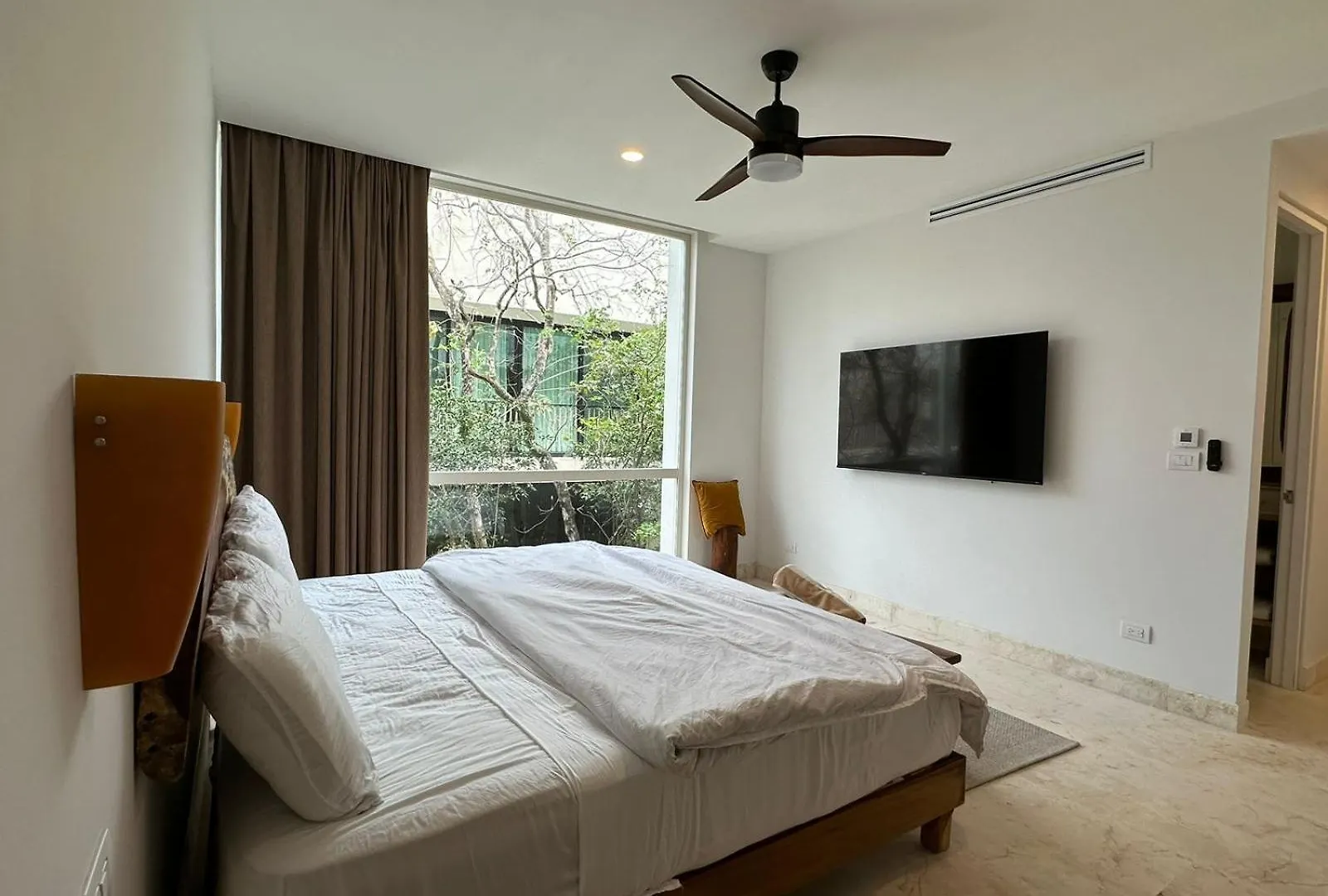 Vita Tulum 0*,