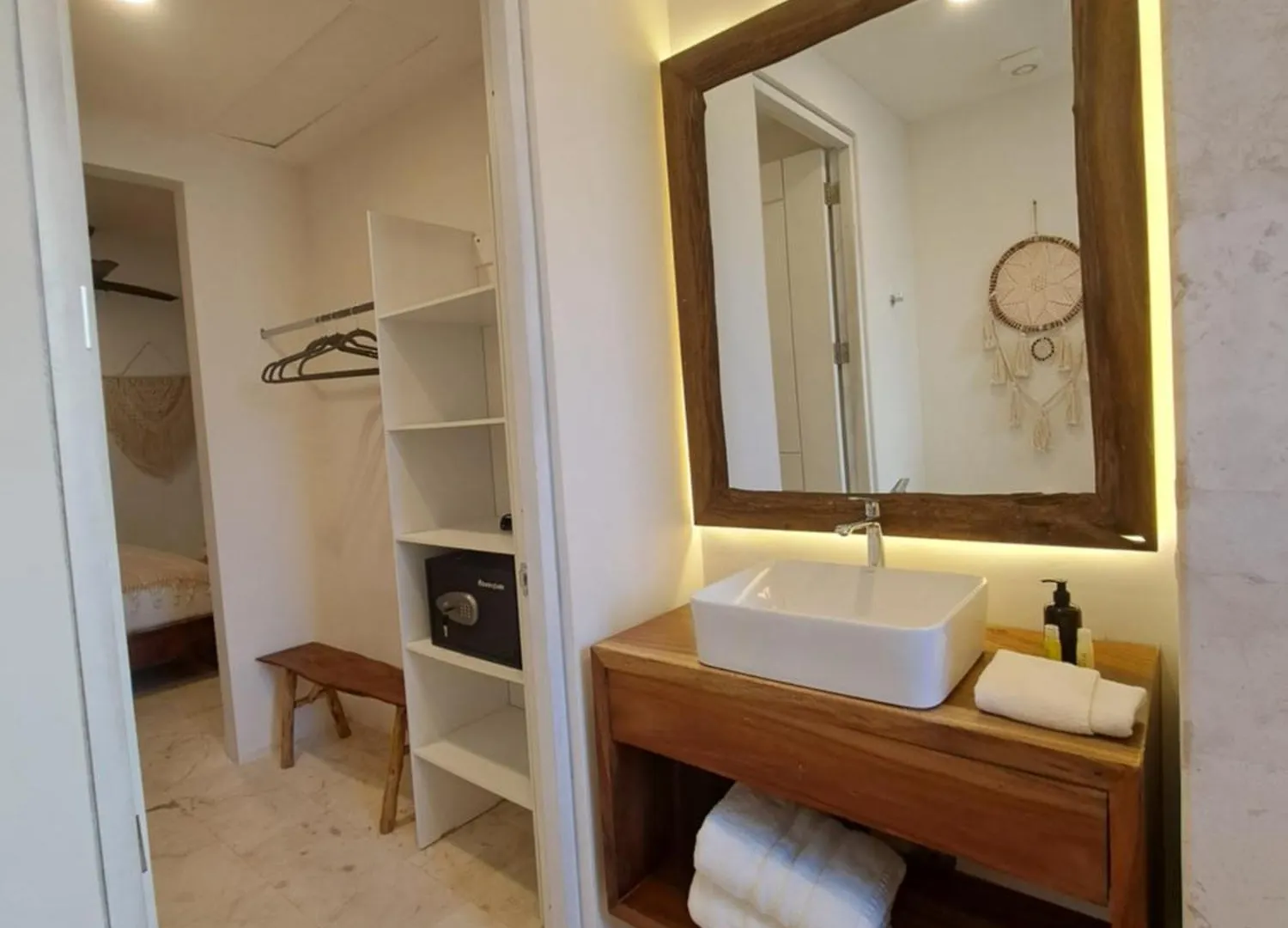 Vita Tulum 0*,
